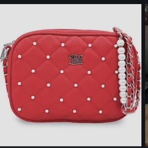 Brand New BADGLEY MISCHKE PURSE CROSSBODY DIAMONND QUILTED DARK RED